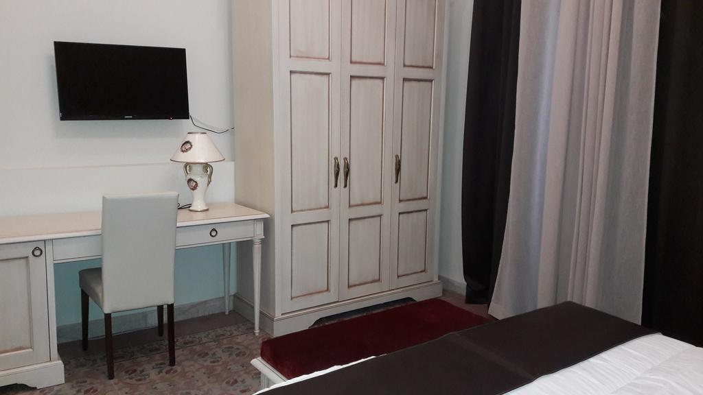 Hotel Umberto House Catane Extérieur photo